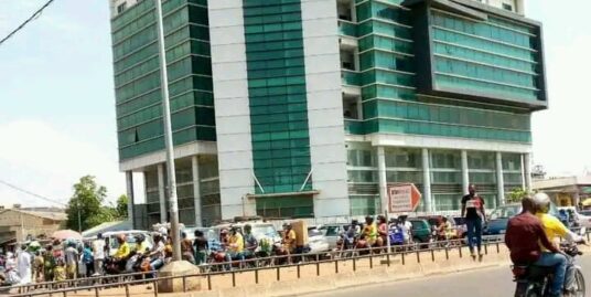 L&rsquo;un des Immeubles les plus modernes de COTONOU
