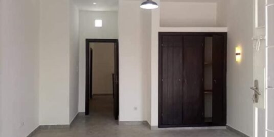 APPARTEMENT DUPLEX À AKPAKPA SEGBEYA