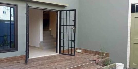 VIILA A LOUER OU/ ET A VENDRE A COTONOU WOLOGUEDE