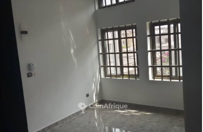 APPARTEMENT HAUT STANDING AU STADE DE L&rsquo;AMITIE