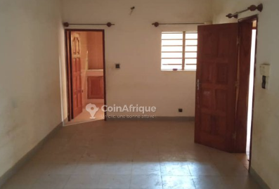 Location d&rsquo;un appartement à Abomey-Calavi Fececam