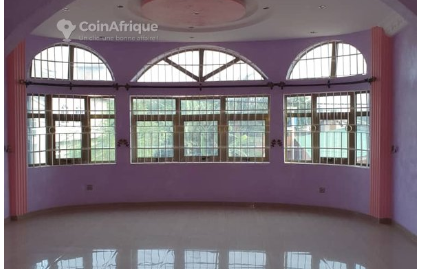 MAISON PERSONNELLE  A PARANA