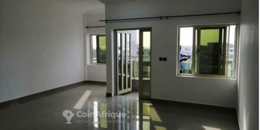 APPARTEMENT SANITAIRE COQUETTE