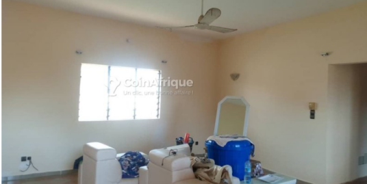 APPARTEMENT SANITAIRE A FIDJROSSE