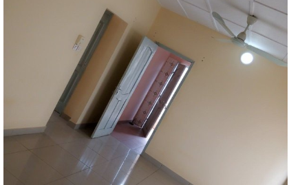 APPARTEMENT SANITAIRE  A ARCONVILLE