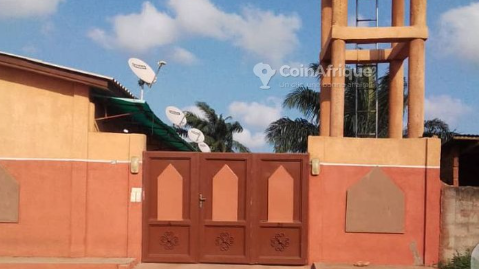 A vendre maison locative  à Paraná