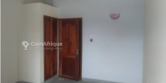 APPARTEMENT SANITAIRE  A MENONTIN