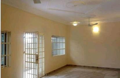 A louer appartement située à Calavi Bidossessi .