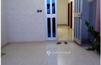 APPARTEMENT SANITAIRE DANS UNE MAISON PERSONNELLE