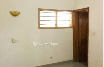 APPARTEMENT SANITAIRE A CALAVI