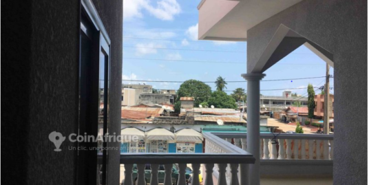 APPARTEMENT SANITAIRE TRES BEL