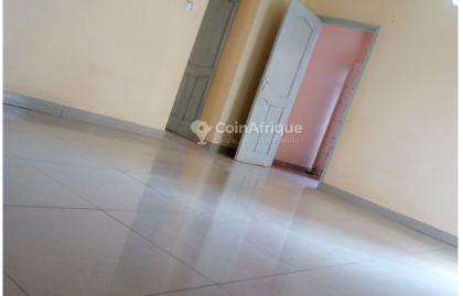 APPARTEMENT SANITAIRE  A ARCONVILLE