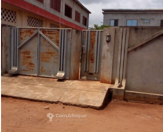 MISE EN VENTE A PARANA UNE MAISON LOCATIVE