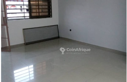 APPARTEMENT SANITAIRE A CASSE AUTO