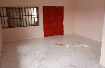 APPARTEMENT SANITAIRE  STE RITA