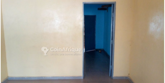 APPARTEMENT SANITAIRE PROPRE A DJADJO
