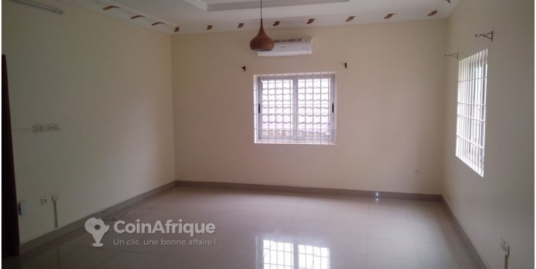 Appartement entrée personnelle