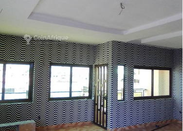 APPARTEMENT SANITAIRE ENTREE PERSONNELLE