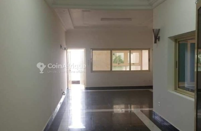 APPARTEMENT SANITAIRE MODERNE A A