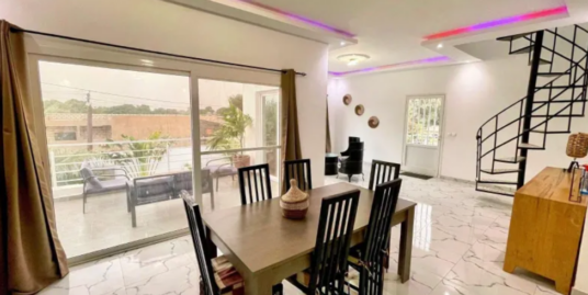 VILLA DE PRESTIGE – WARANG